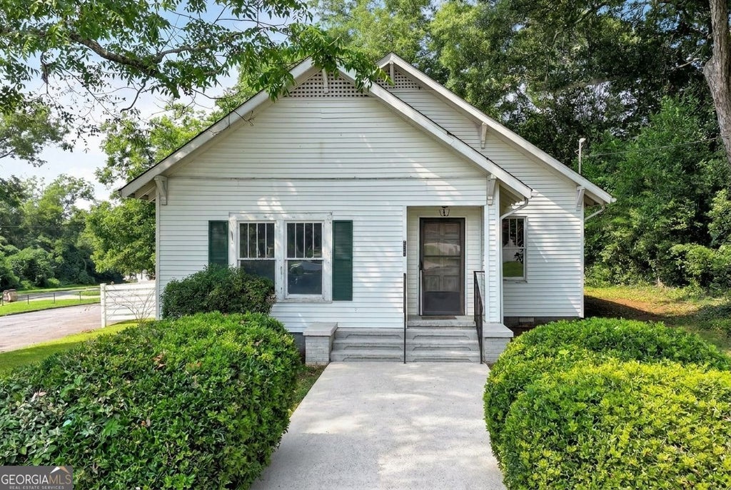 Photo of 267 Washington Street, Jefferson, GA 30549 (MLS # 10816972)