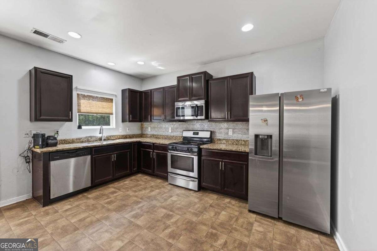 9669 Ivey Ridge CIR