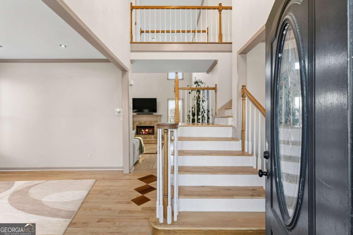 991 Bay Pointe WAY SW