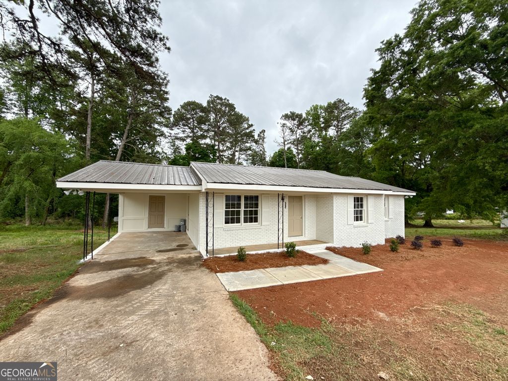 Photo of 371 Church Street, Pendergrass, GA 30567 (MLS # 10756316)