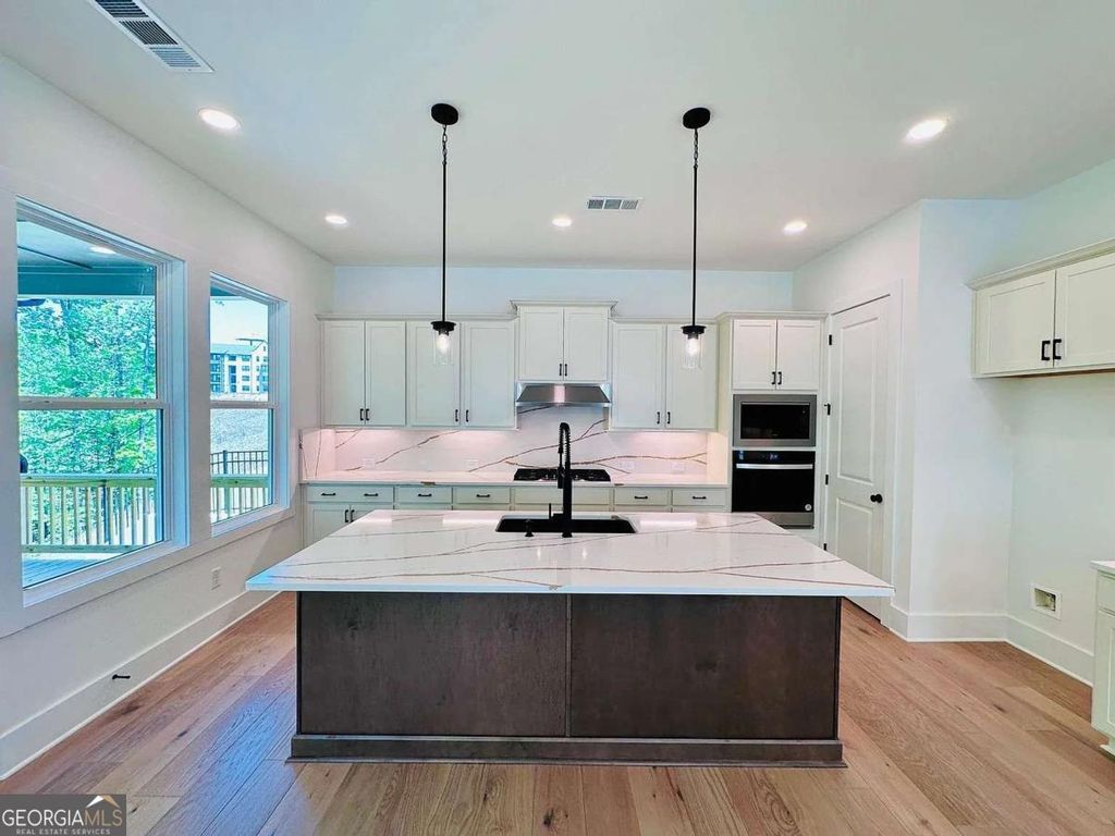 Photo of 1225 Westshore Drive, Cumming, GA 30041 (MLS # 10734344)