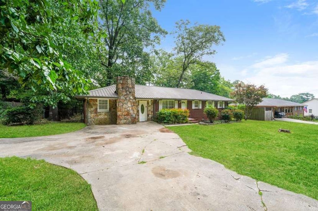 Photo of 1206 Haliburton Avenue, Lawrenceville, GA 30046 (MLS # 10774659)