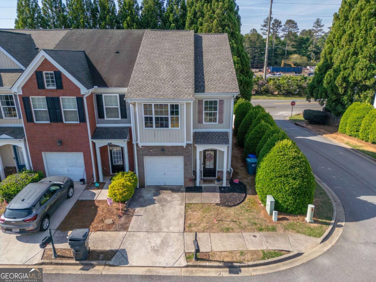 4 Madaline LN