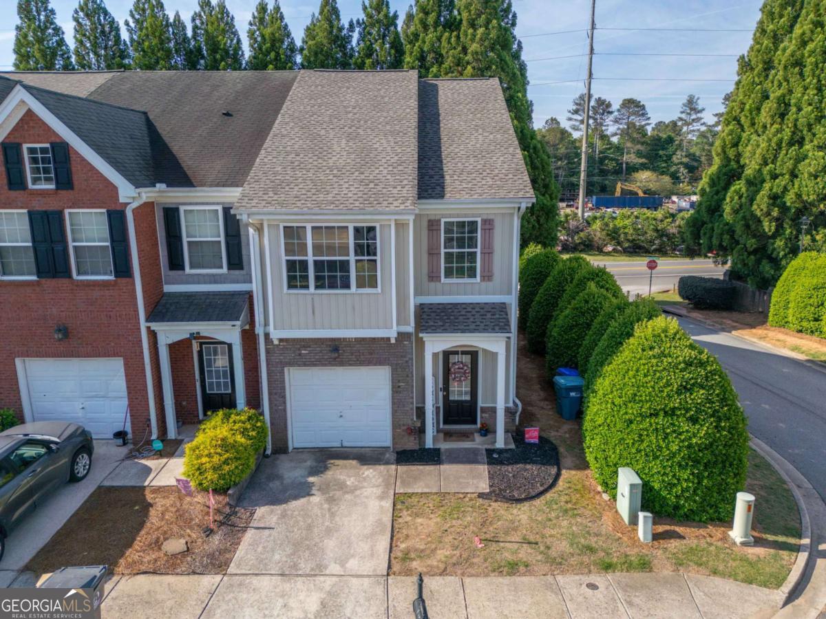 4 Madaline LN