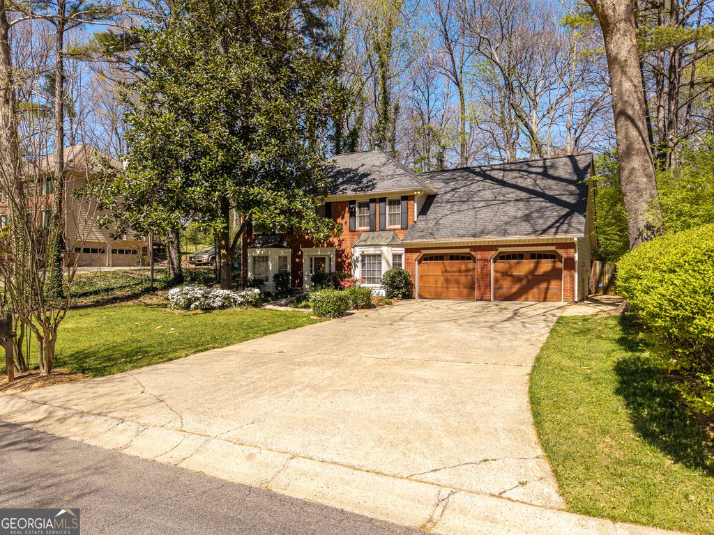 Photo of 4849 Ridgewood Creek Drive NW, Acworth, GA 30102 (MLS # 10718128)