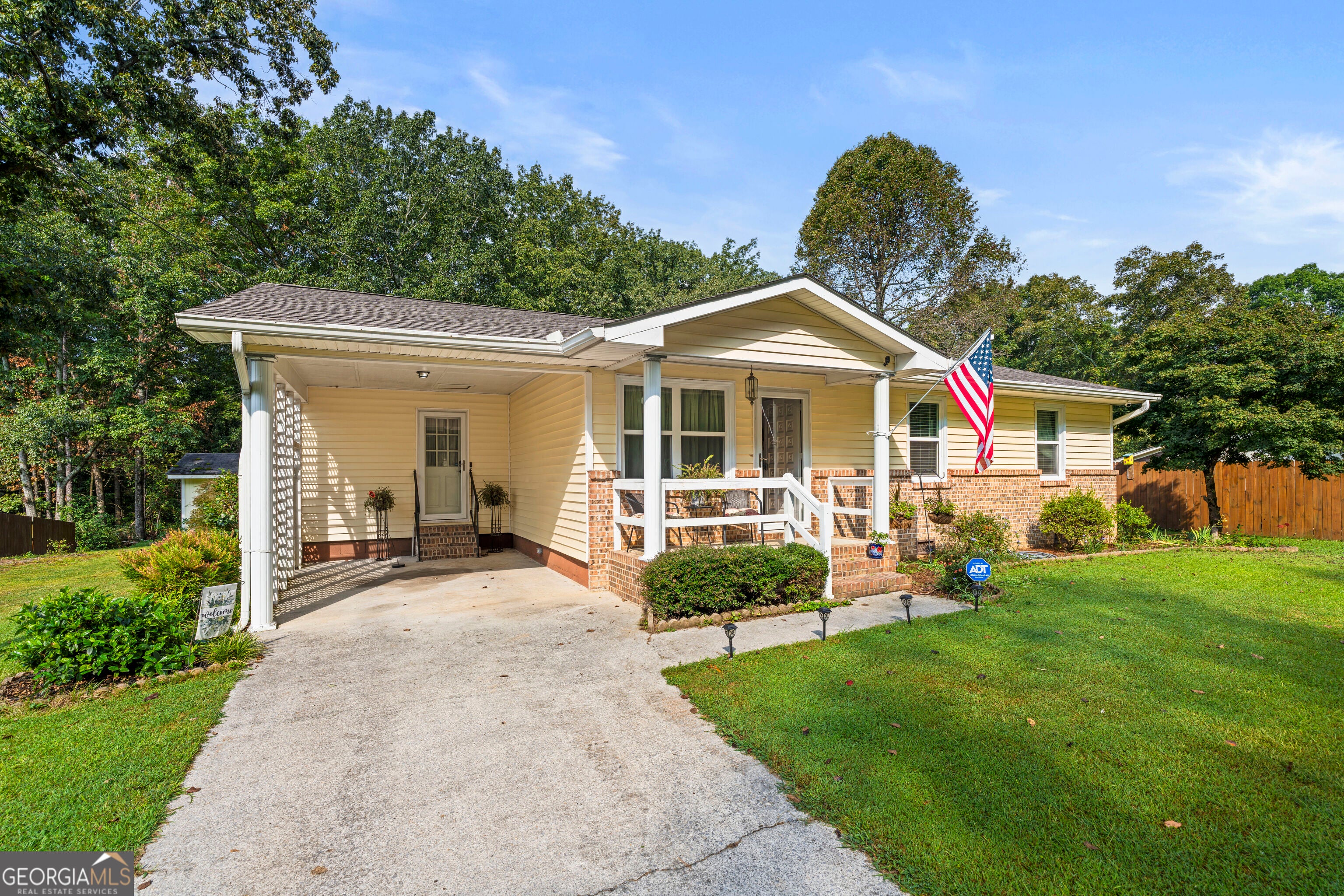 437 Jason DR