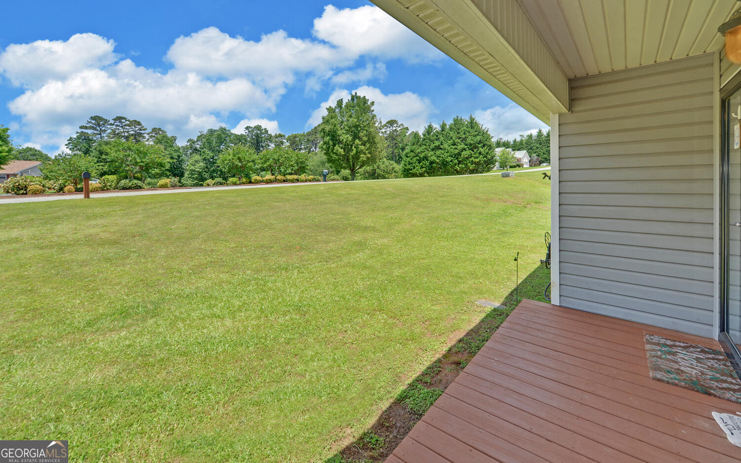 183 Banks Ridge DR