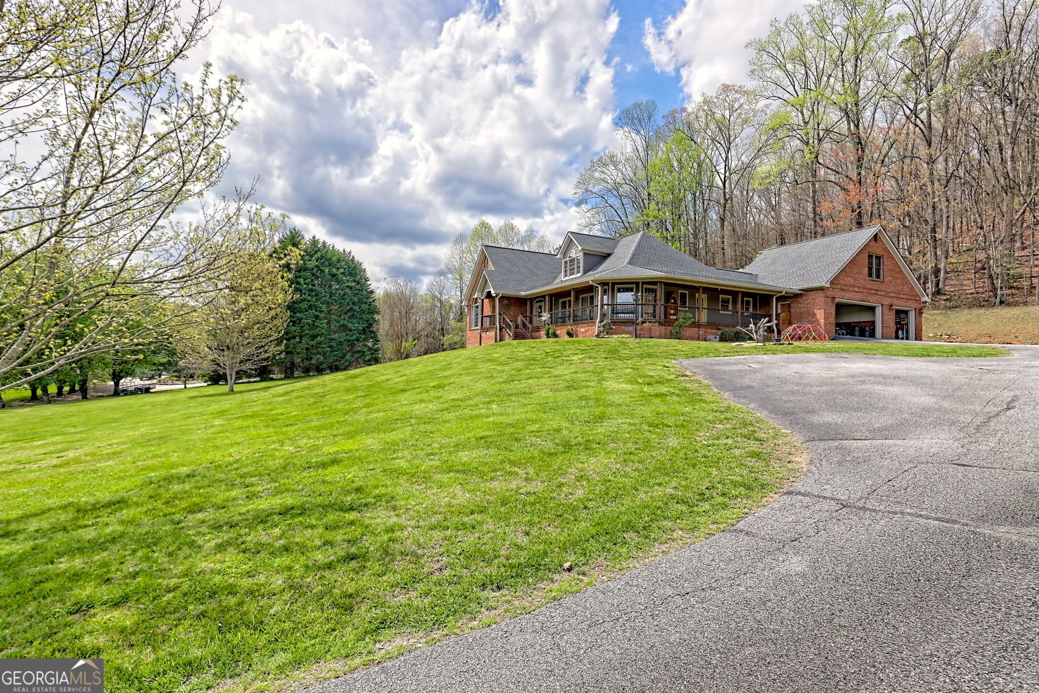 151 Deerfield DR