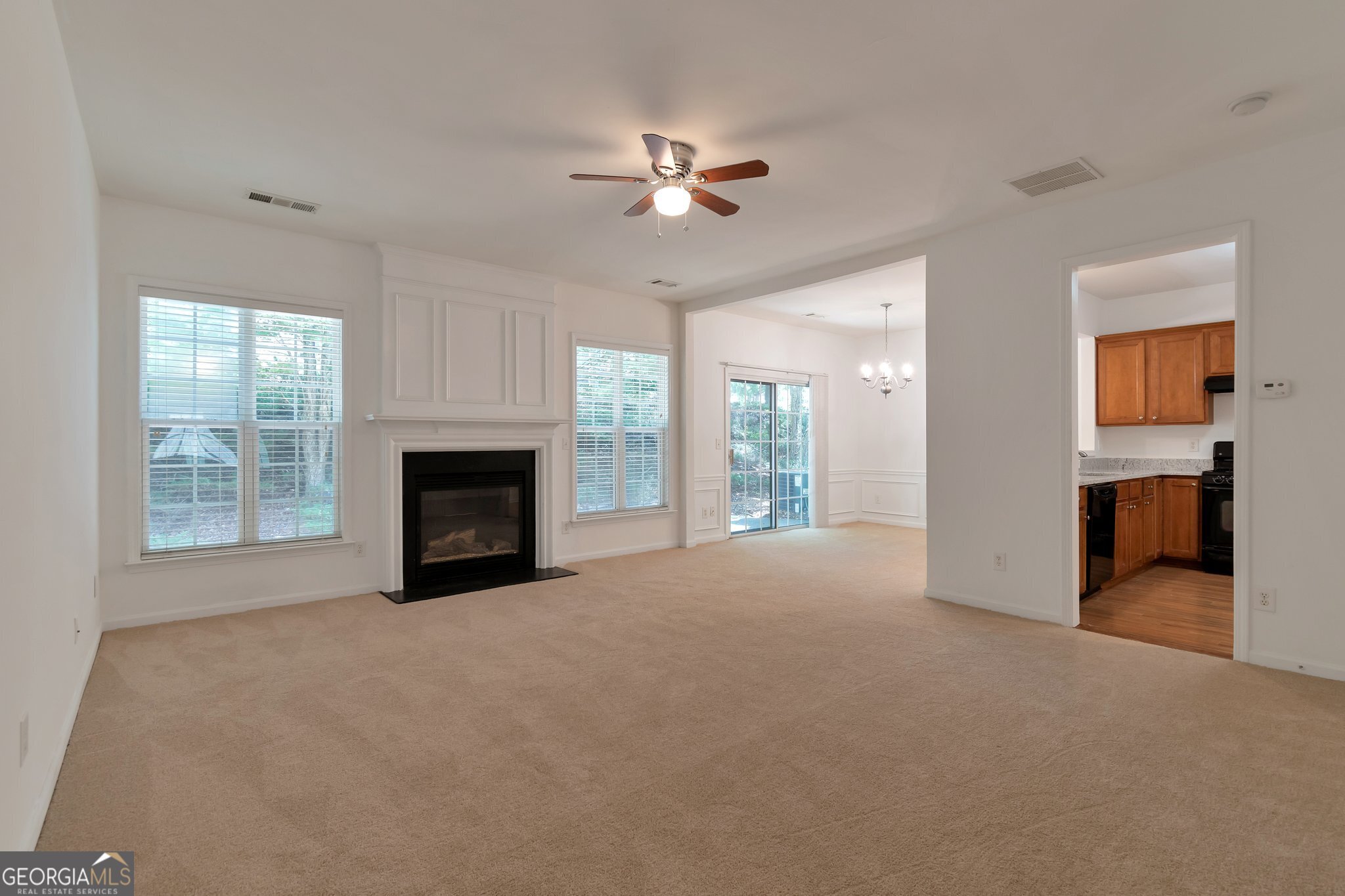 2122 Hailston DR