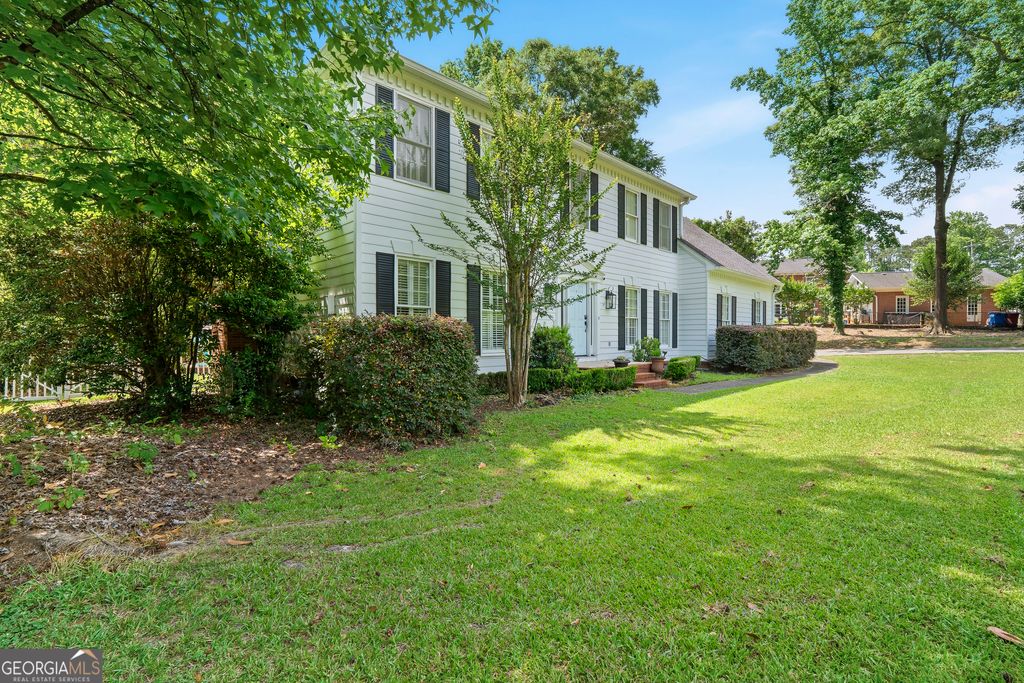 Photo of 459 Yorkshire Drive, Macon, GA 31210 (MLS # 10770857)