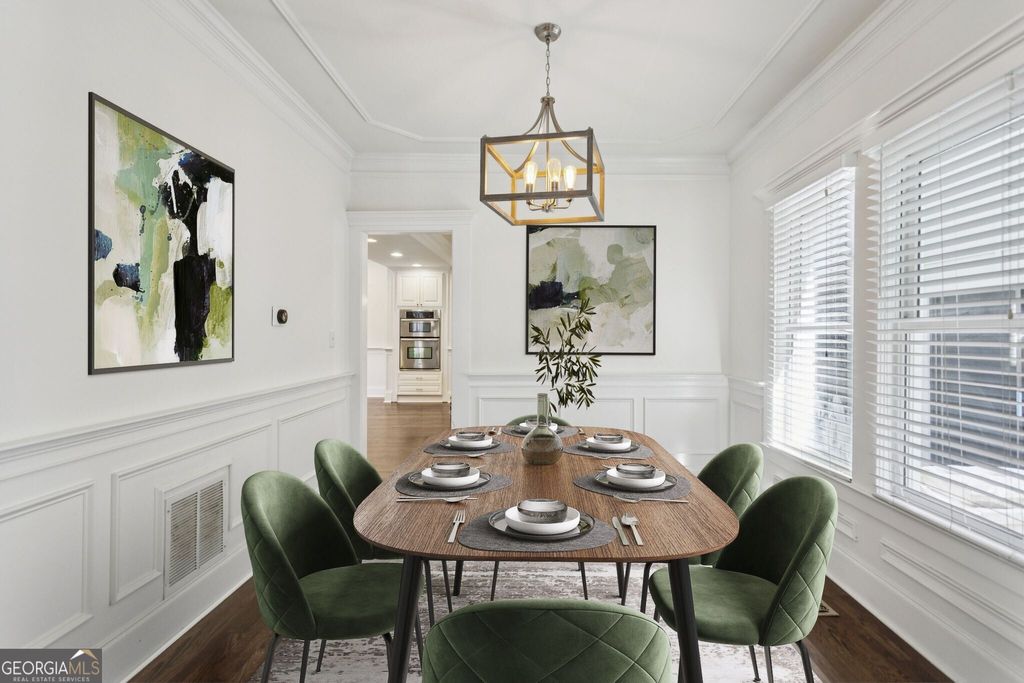 Photo of 546 Highland Avenue NE, Atlanta, GA 30312 (MLS # 10668160)