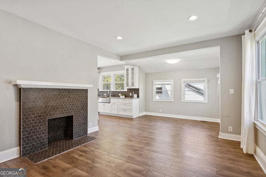 Photo of 1654 Westhaven Drive SW, Atlanta, GA 30311 (MLS # 10670645)