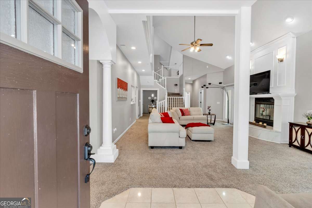 3800 Macland RD