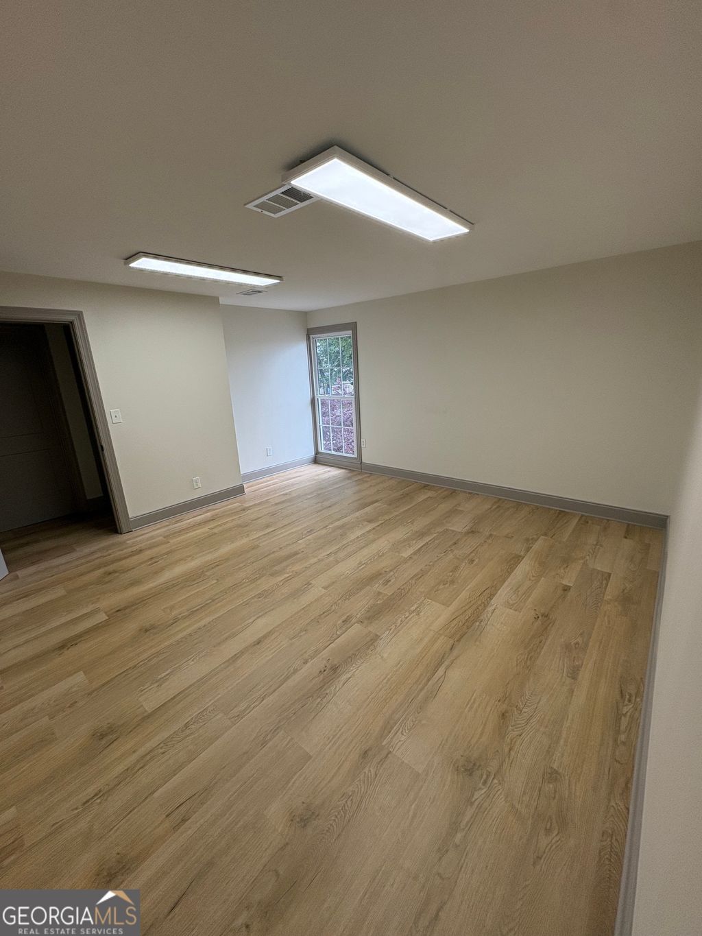 Photo of 434 Green Street Place, Gainesville, GA 30501 (MLS # 10774631)