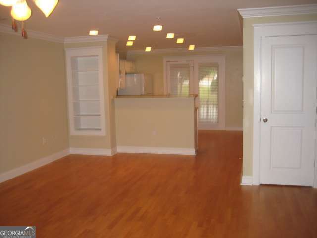 1035 Barnett Shoals RD 713