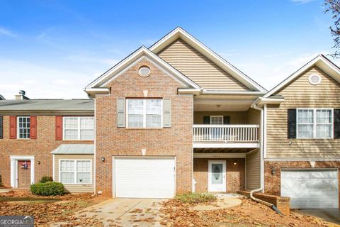 Photo of 2014 Manhattan Parkway, Decatur, GA 30035 (MLS # 10653922)