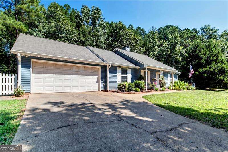 Welcome to 210 Steele Branch Court, a beautifully updated 3-bedroom, 2-bathroom ranch tucked away in a quiet, well-established neighborhood. With no HOA, you'll have the freedom to truly make this home your own. Perfect for first-time buyers, downsizers, or anyone looking for a peaceful retreat with suburban charm, this home offers spacious bedrooms, an open-concept layout, and abundant natural light throughout. Step outside to a screened-in porch, ideal for relaxing in tranquility and enjoying the fresh air. The backyard also features a dedicated shed, providing convenient storage for all your outdoor essentials.