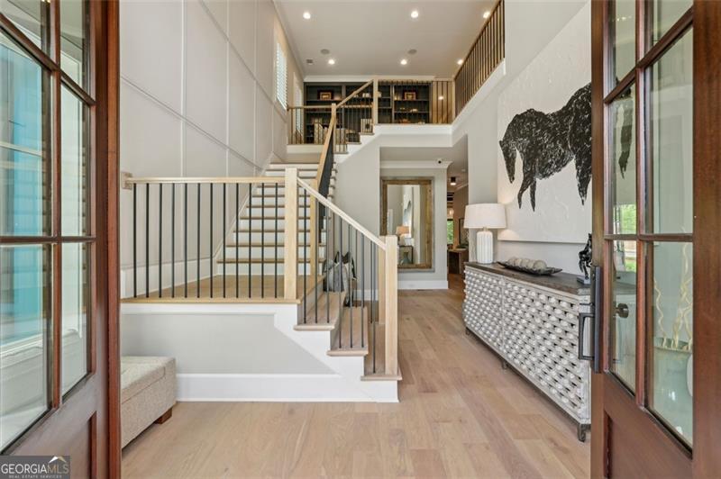 2591 Apple Valley
