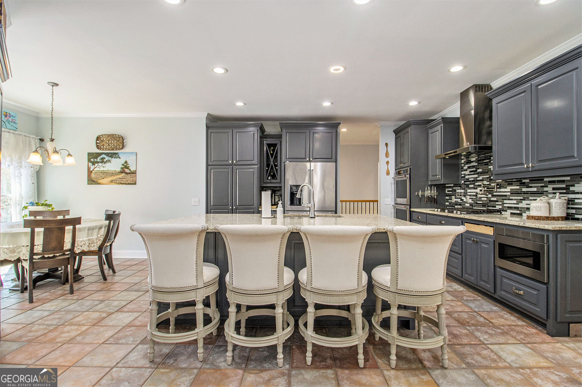 629 Wellington DR