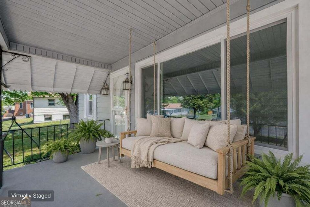 Photo of 405 Andrews Street, Rossville, GA 30741 (MLS # 10737171)