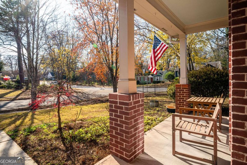 Photo of 1355 Eastgate Court SE, Atlanta, GA 30316 (MLS # 10658096)