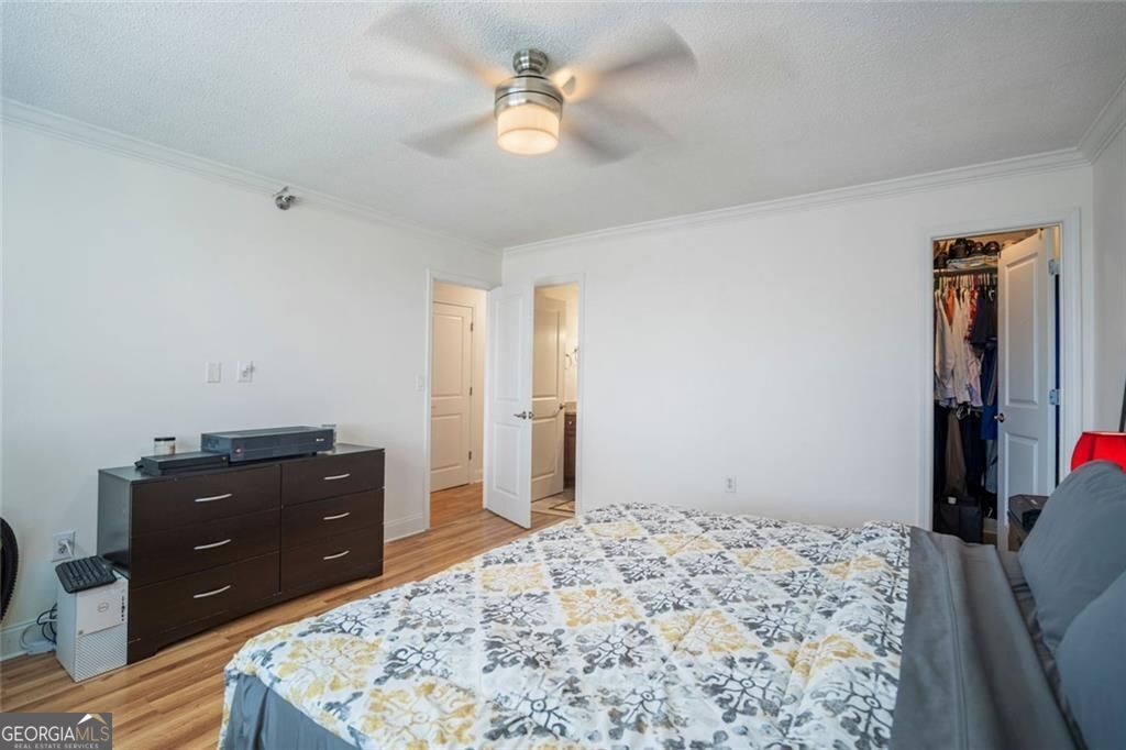 ParkLane On Peachtree - Residential