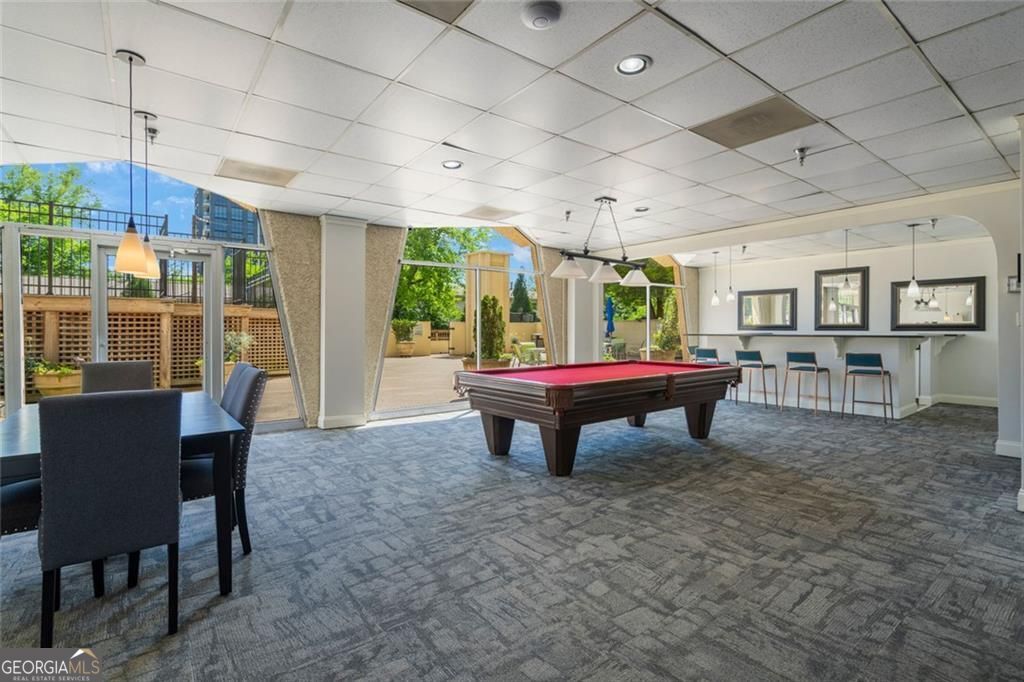 ParkLane On Peachtree - Residential