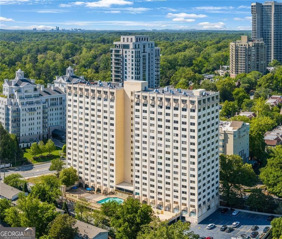 ParkLane On Peachtree - Residential
