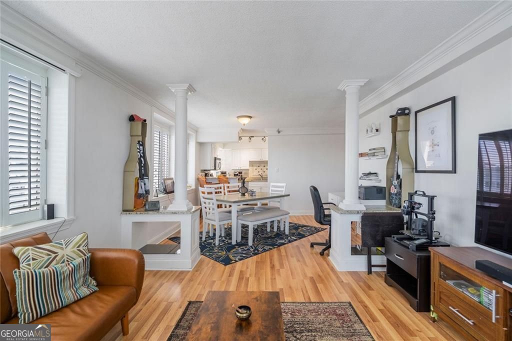 ParkLane On Peachtree - Residential