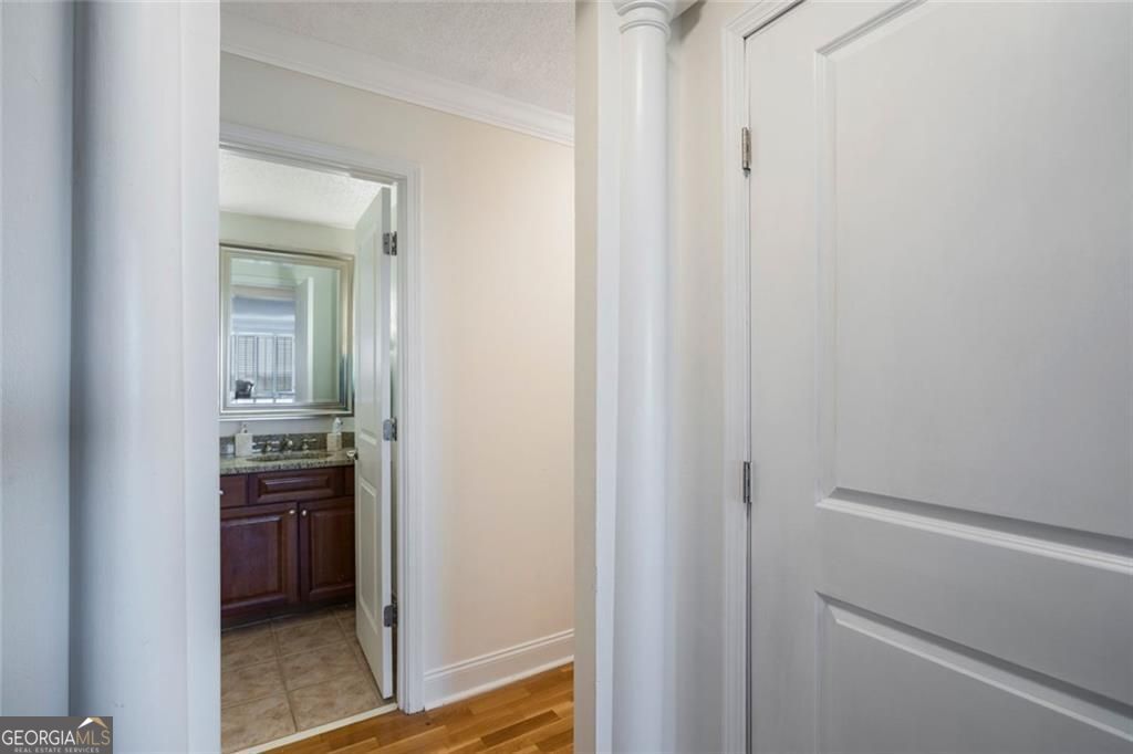 ParkLane On Peachtree - Residential