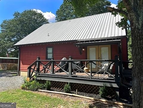 A home in Arnoldsville