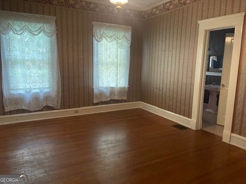 A home in Thomaston