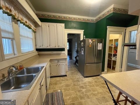 A home in Thomaston