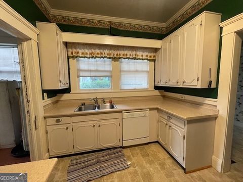 A home in Thomaston