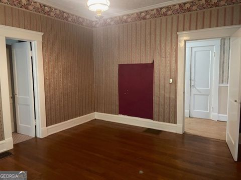 A home in Thomaston