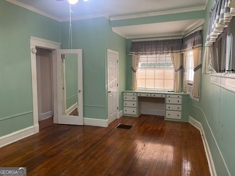 A home in Thomaston