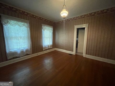 A home in Thomaston
