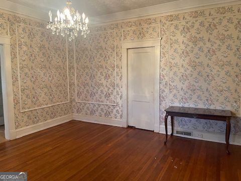 A home in Thomaston