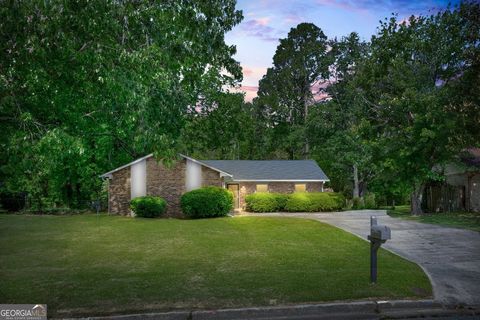 A home in South Fulton