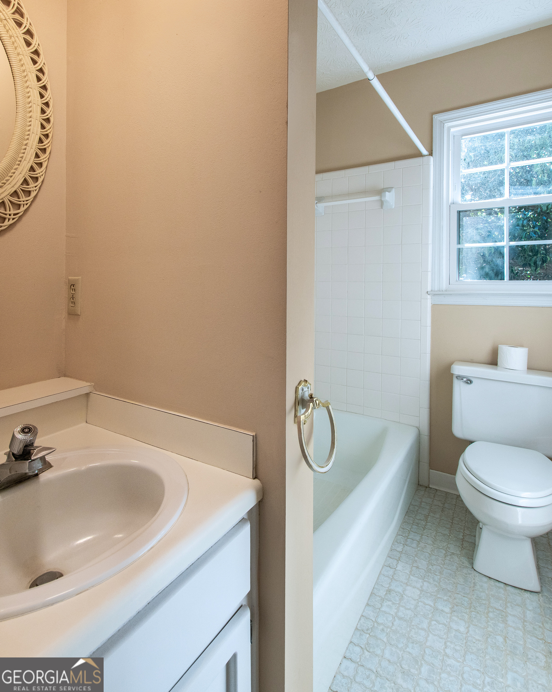 Hampton, Georgia 30228, United States, 4 Bedrooms Bedrooms, ,5 BathroomsBathrooms,Residential,Active,245152