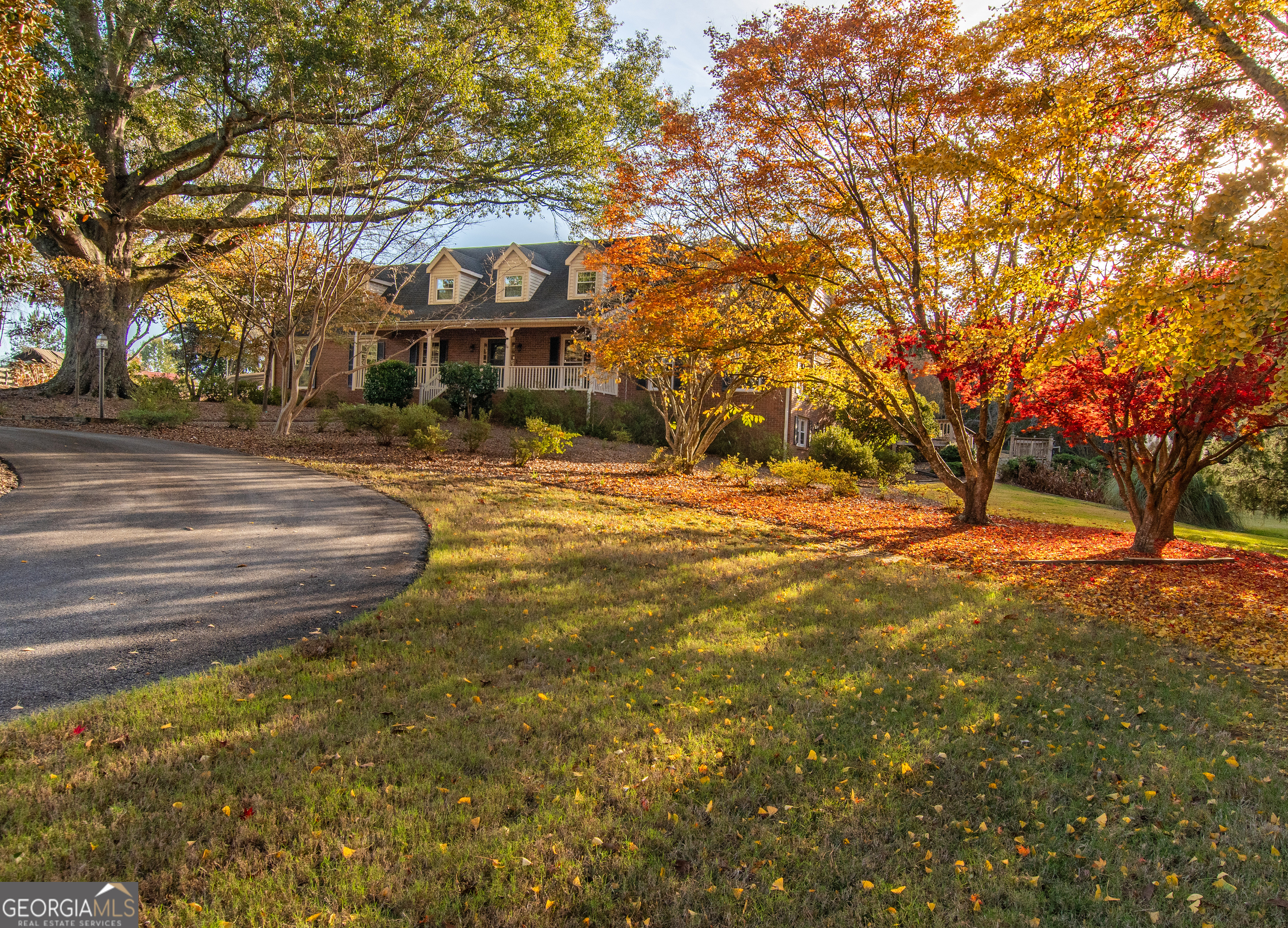 Hampton, Georgia 30228, United States, 4 Bedrooms Bedrooms, ,5 BathroomsBathrooms,Residential,Active,245152