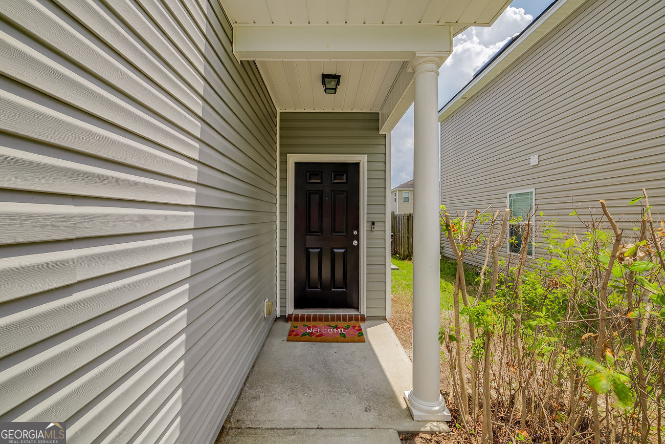 141 Lakepointe DR