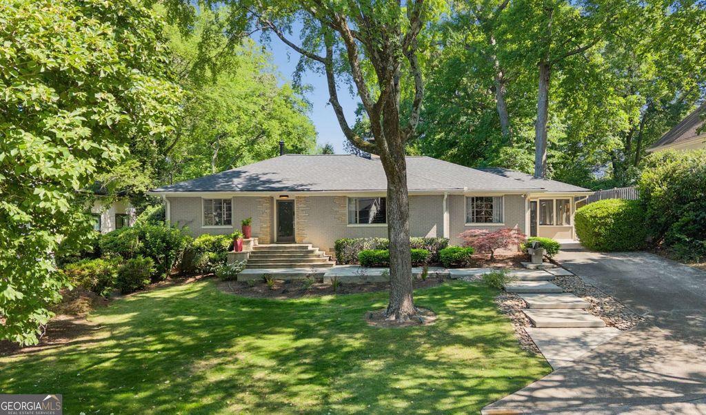 Photo of 1196 Sheridan Road NE, Atlanta, GA 30324 (MLS # 10764182)