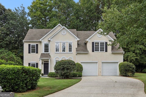 Photo for 225 W Brookhollow CT