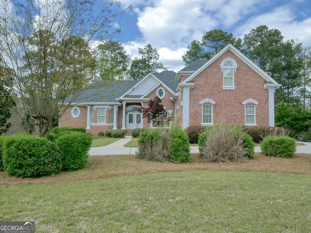 906 Northern Pines DR