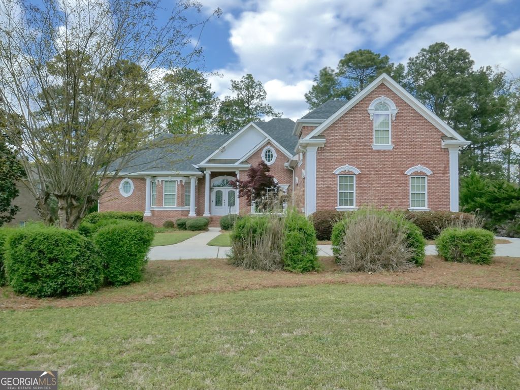 Photo of 906 Northern Pines Drive, McDonough, GA 30253 (MLS # 10722442)