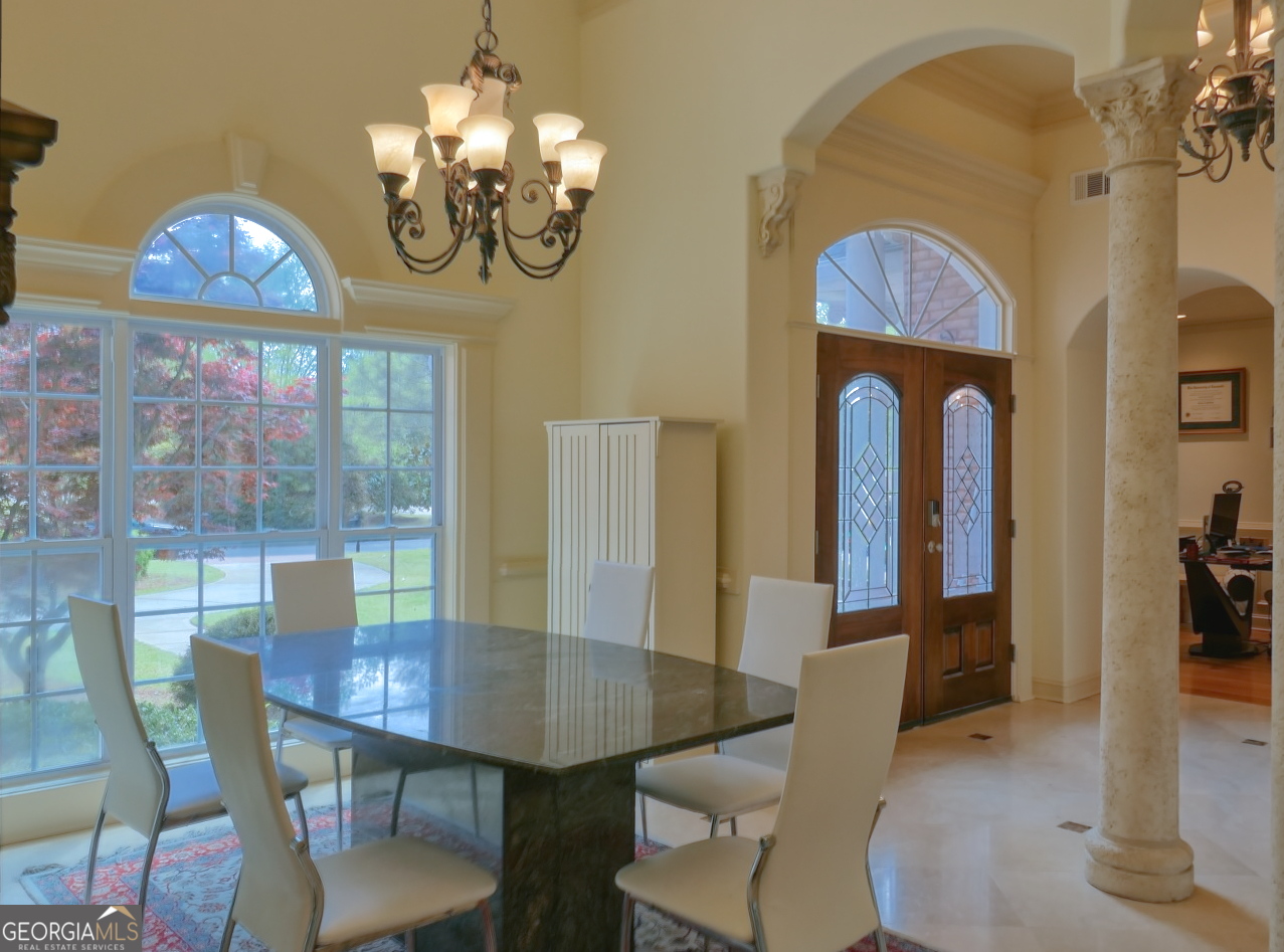 906 Northern Pines DR