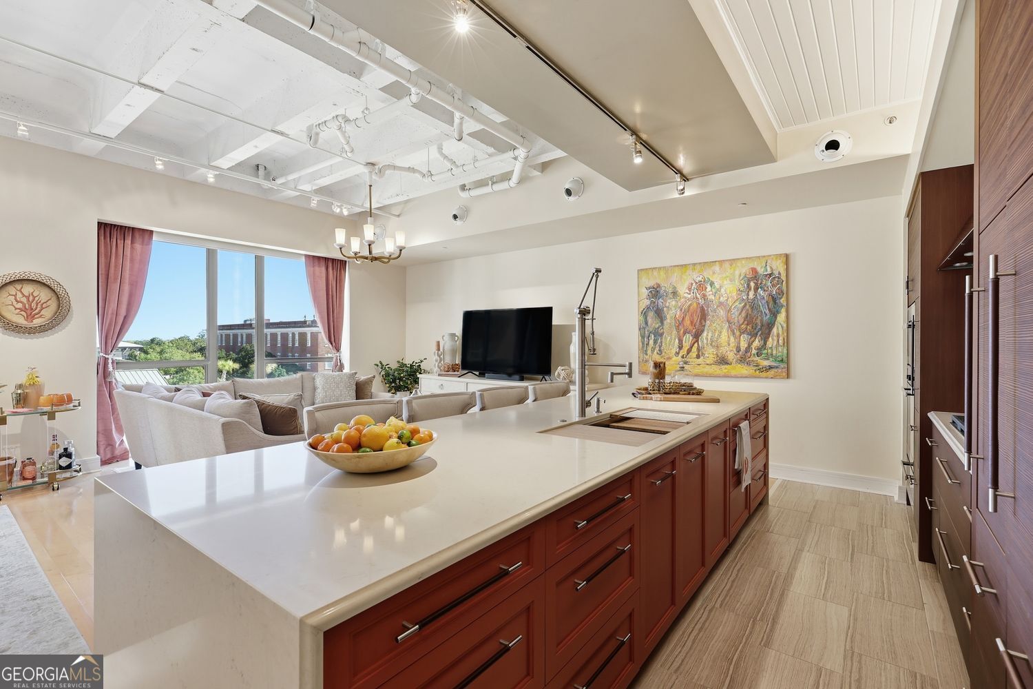 Savannah, Georgia 31401, United States, 1 Bedroom Bedrooms, ,2 BathroomsBathrooms,Residential,Active,248940