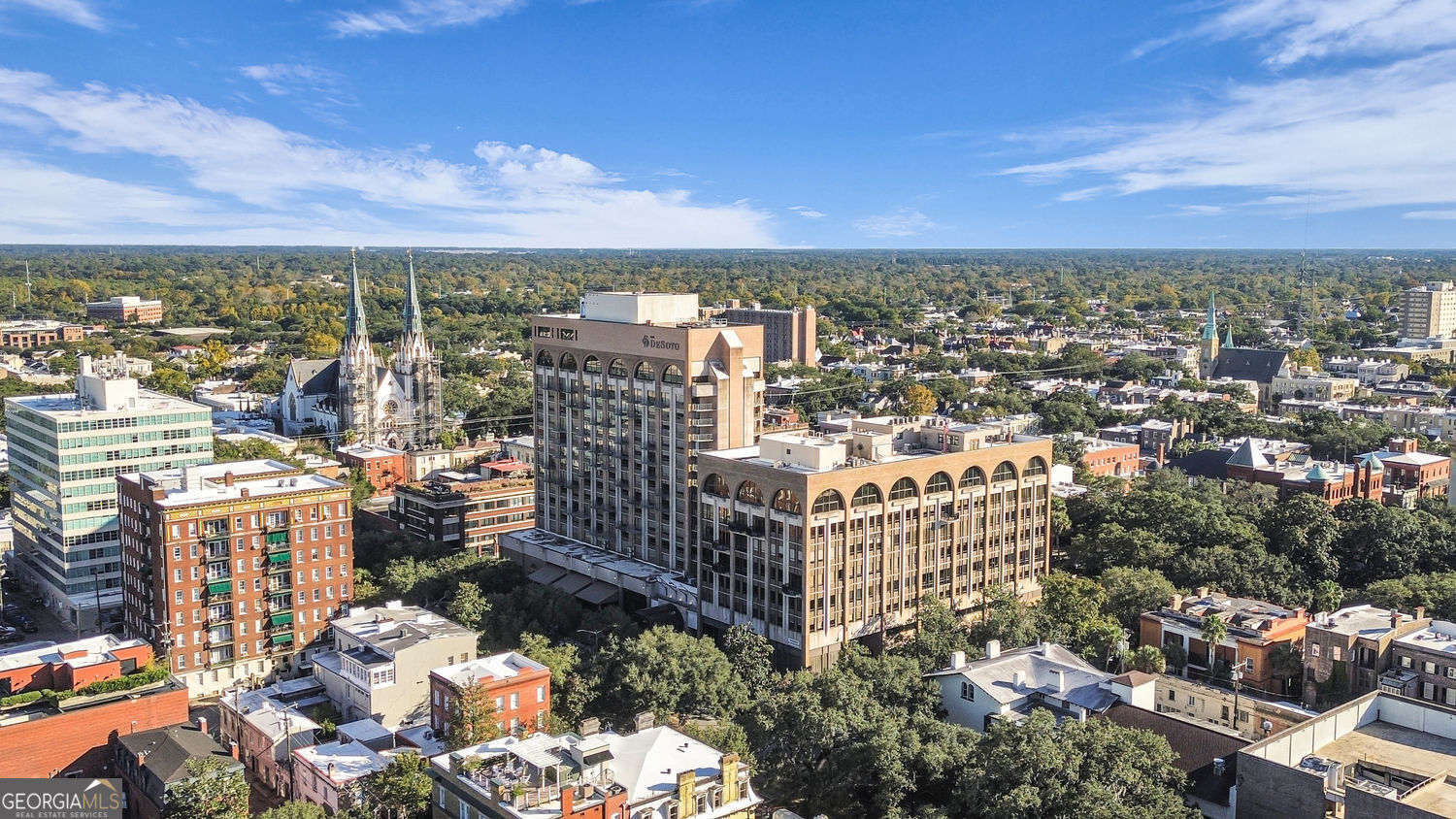 Savannah, Georgia 31401, United States, 1 Bedroom Bedrooms, ,2 BathroomsBathrooms,Residential,Active,248940