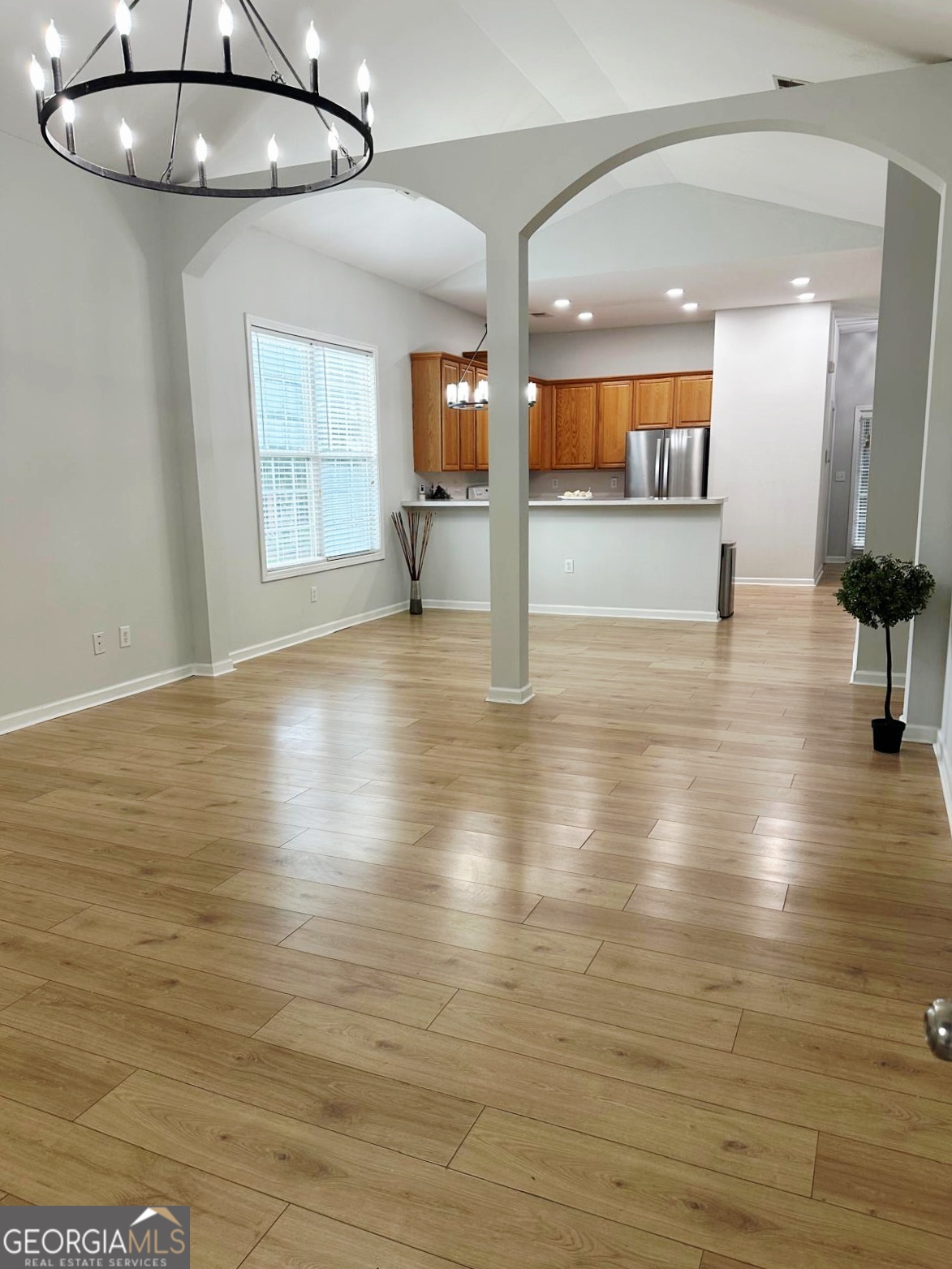 6834 White Walnut WAY